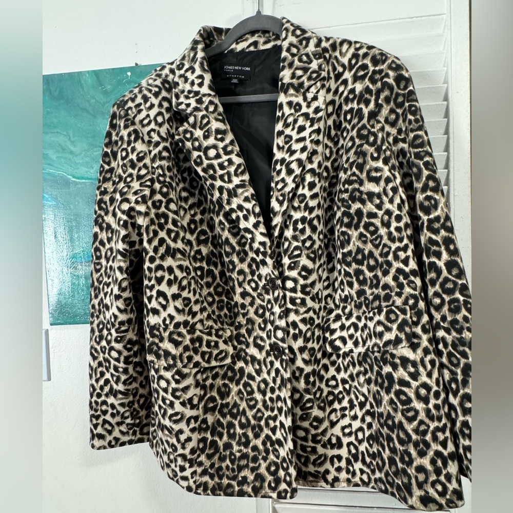 NWOT Plus Size 22W Leopard Print Fall Jacket